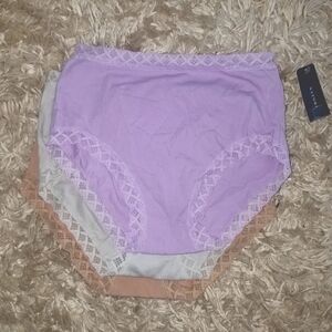 Lavender Lace Trim natori Bliss Panties Set. New